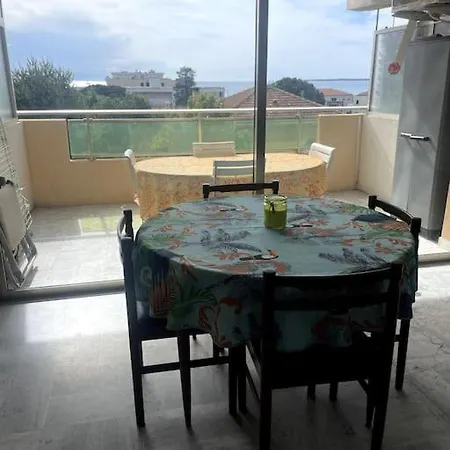 Grand Vue - Plages A Pied - Parking