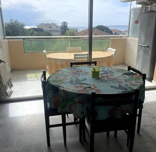 Grand Vue - Plages A Pied - Parking